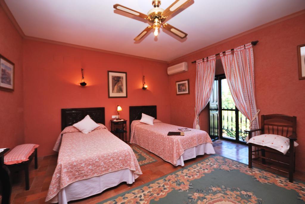 Отель Hacienda El Santiscal Adults Only Аркос де ла Фронтера Экстерьер фото